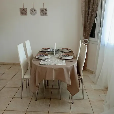 Dina House