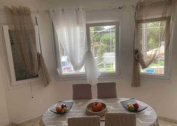 Dina House Vakantiehuis Sozopoli