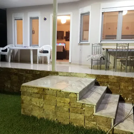 Dina House Sozopoli